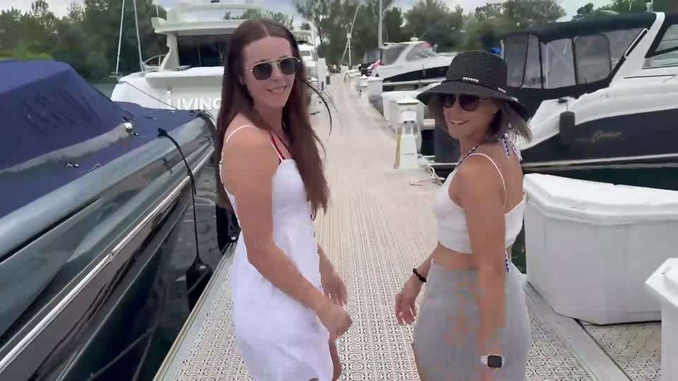 Nadia Foxx amp;amp; Serenity Cox fuck 3 men on