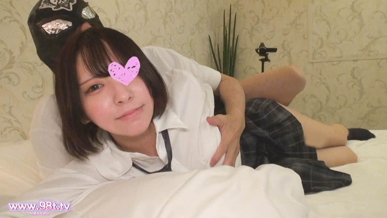 FC2PPV-4899959- 【無修正・18歳ショートカットEカップ】もう同年代彼氏には戻れない・・